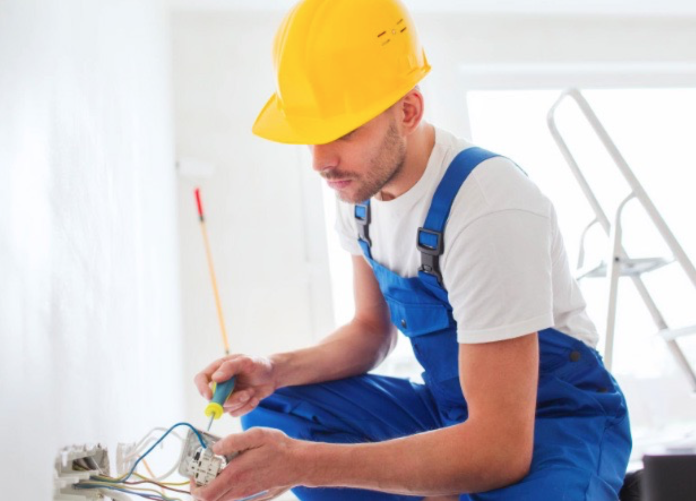 Electricien travaillant pour Eclosion, architecte d'intérieur